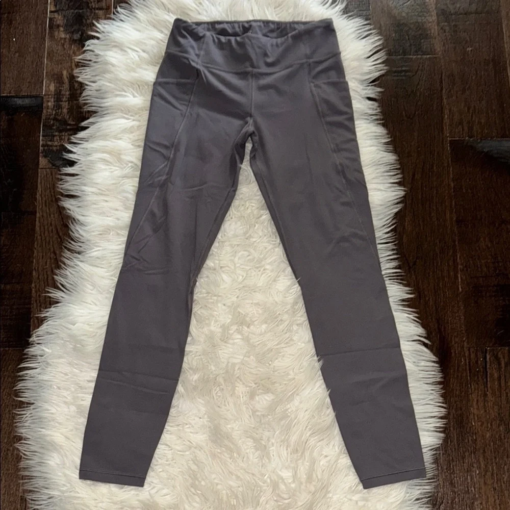 Trendy Athleta Gray Leggings
